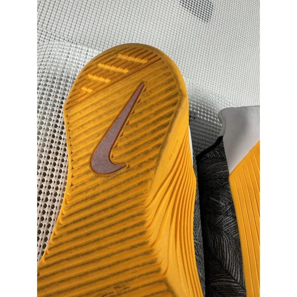 Nike Metcon 6 AMP Womens 7 Training CrossFit Shoes Gray Orange AO2982-081